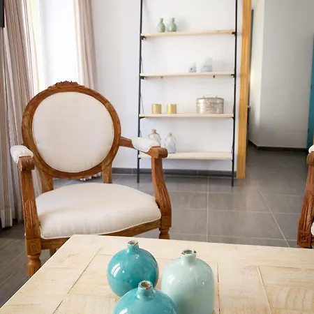 Holidays 2 Charming Apartment