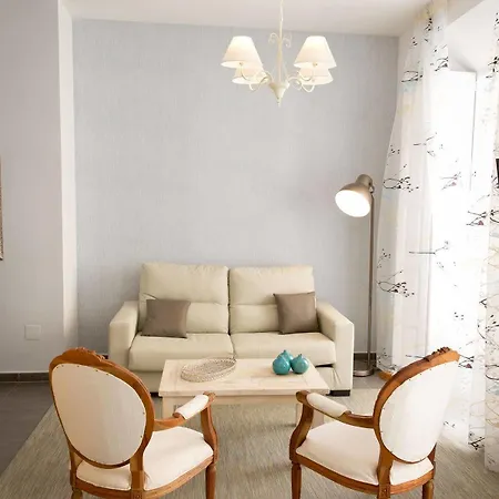 Holidays 2 Charming Apartment