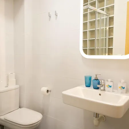 Holidays 2 Charming Apartment Malaga